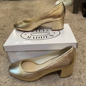 Steve Madden Gold Pumps, 2-Inch Block Heel, Size 9